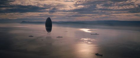 Arrival Movie, Terry Gilliam, Denis Villeneuve, Robinson Crusoe, Movie Shots, Sci Fi Books, Jeremy Renner, Sci Fi Movies, Interstellar