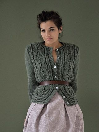 Vintage Knitwear, Cable Cardigan, Green Cardigan, Cardigan Pattern, Knitting Women, Knit Fashion, Sweater Pattern, Knitting Inspiration, Knit Jacket