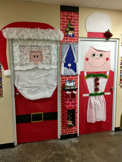 Christmas Door Decorations For Elementary School, Double Door Christmas Decorations School, Christmas Door Decorating Contest Two Doors, Group Christmas Door Decorations, 3d Christmas Classroom Door Ideas, Winning Door Decorating Contest Christmas, Santa Door Decoration For School, Christmas Door Competition, Decorated Doors For Christmas