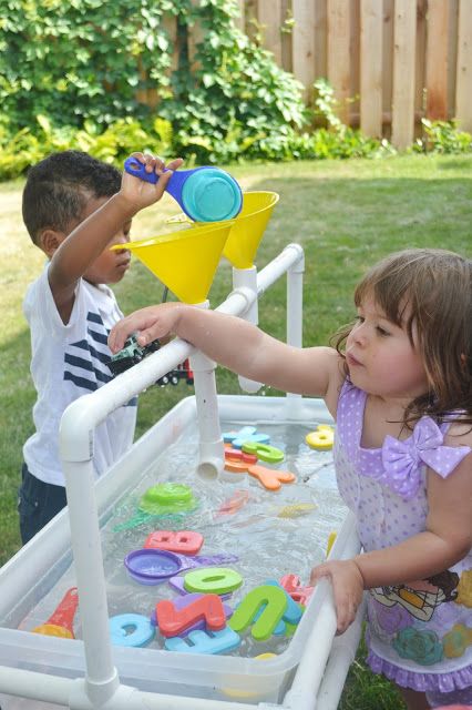 Cool Nursery, Nursery Projects, Outdoor Kids Play Area, Backyard Kids Play Area, Baby Play Activities, Kids Outdoor Play, Play Yard, Water Table, Diy Water