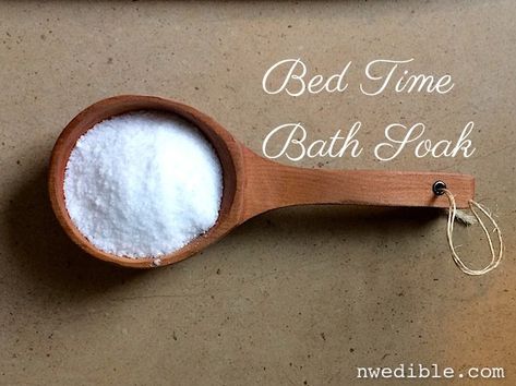 Relaxing Bed Time Bath Soak Diy Liquid Castile Soap, Natural Cleaning Solutions, Liquid Castile Soap, Natural Hormones, Chamomile Essential Oil, Pyrex Bowls, How To Get Thick, Bed Time, Castile Soap