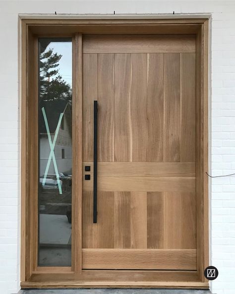 White oak with white brick 💓 Entry door unit handcrafted with love. #1925workbenchdoors #madeincanada . . #entrydoor #custom #handcrafted #doors #frontdoors #curbappeal #whiteoak #woodendoor #beespoke #exteriordesigns #design White House Oak Front Door, White Oak Entry Door, Wooden Entry Door, White Oak Front Door Exterior, White Oak Front Door, Pivot Doors Entry, White Oak Front Doors, Cedar Door, Double Door Entryway