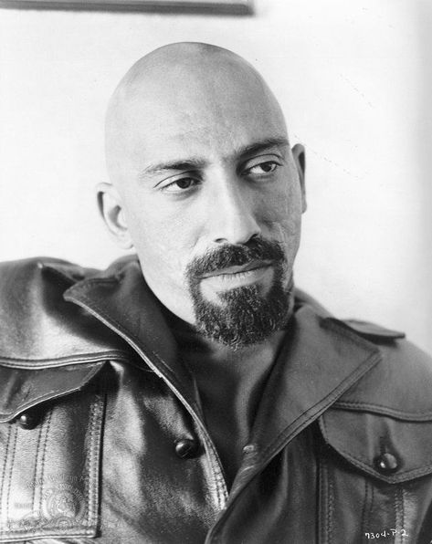 In MEMORY of SID HAIG on his BIRTHDAY - Born Sidney Eddie Mosesian, American actor, film producer, and musician. He is known for his roles in several of Jack Hill's blaxploitation films from the 1970s, as well as for his appearances in horror films, most notably his role as Captain Spaulding in the Rob Zombie films House of 1000 Corpses, The Devil's Rejects and 3 from Hell. Jul 14, 1939 - Sep 21, 2019 (Aspergillus pneumonia) Sid Haig, Blaxploitation Film, The Devil's Rejects, Captain Spaulding, Spider Baby, Baby Movie, Tv Horror, Horror Monsters, Rob Zombie