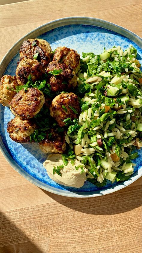 Sun-Dried Tomato & Feta Chicken Meatballs — Dining by Kelly Tomato Feta Chicken, Orzo Spinach Salad, Chicken Meatballs With Orzo, Orzo Spinach, Sundried Tomato Chicken, Chicken Tonight, Feta Chicken, Spinach Salad Recipes, Salad Meal Prep