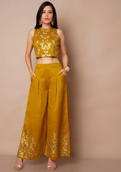 Indian Palazzo, Silk Palazzo Pants, Frock Fashion, Durga Images, Stylish Fall Outfits, Indian Gowns Dresses, Traditional Indian Outfits, Abdominal Exercises, Kurta Designs Women