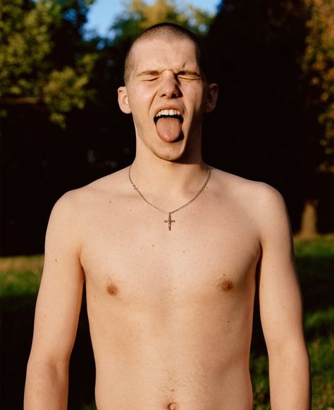 Alasdair McLellan Presents Yorkshire Boys in Ultimate Clothing Company Alasdair Mclellan, Aubrey Beardsley, Swinging London, Man About Town, Alfred Stieglitz, Fashion Art Photography, Selling Prints, Glam Rock, Uk Fashion