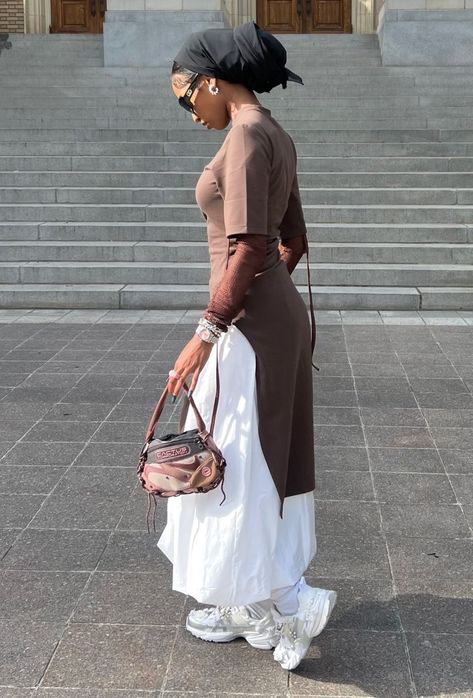 Neutral Fits Aesthetic, Modest Christian Women Outfits, Edgy Modest Outfits, Modesty Black Women, Modest Black Women, Earthy Black Woman Aesthetic Winter, Modest Fits Aesthetic Hijabi, Modest Earthy Black Woman Aesthetic, Black Women Chruch Outfits