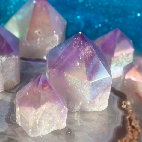 Angel_aura_amethyst_natural_sided_generator_DD_1of3_10_29 Map Of Consciousness, What Is Tarot, What Are Angel Numbers, Angel Aura Amethyst, Aura Amethyst, Ancient Greek Words, The Hierophant, Magical Creature, Almandine Garnet