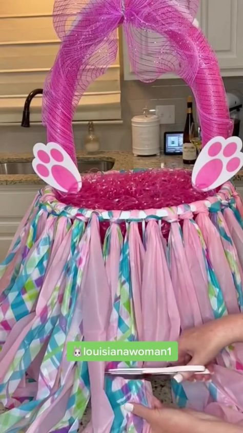 🐣GIANT Easter Basket! 🐣Kim | louisianawoman1 (TT) | By Dollar Tree Addicts Easter Basket Ideas Dollar Tree, Giant Easter Basket Diy, Big Easter Basket Ideas, Dollar Store Easter Basket Ideas, Dollar Tree Easter Basket Ideas, Pool Easter Basket, Cupcake Gift Baskets, Giant Easter Basket, Dollar Tree Easter Basket