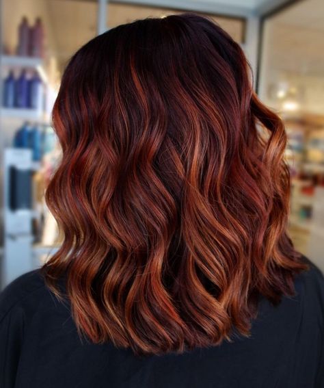 Balayage Hair with Red Hair Color Shades Balayage Hair With Red, Balayage Hair Brunette With Red, Copper Hair With Lowlights, Auburn Copper Hair Balayage, Root Melt Brunette, Red Balayage Hair Brunettes, Streaky Hair, Auburn Balayage Brunette, Cooper Balayage Brunettes