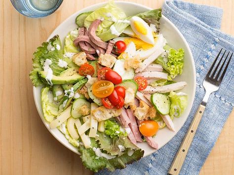 Chef's Salad, Chef’s Salad, Classic Egg Salad Recipe, Chef Salad Recipes, Classic Egg Salad, Chef Salad, Hard Cooked Eggs, Egg Salad Recipe, Vinaigrette Recipes