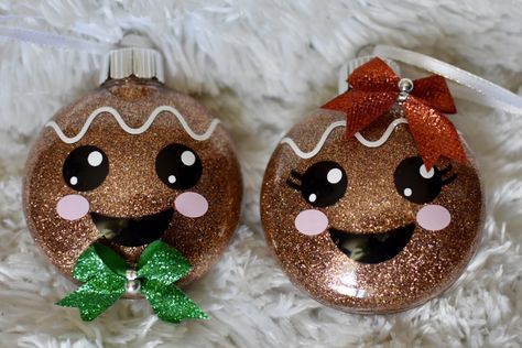 Ahh, so far my favorite ornaments I’ve mafe yet!! Link to my Etsy below! $9.00 for one or $16.00 for both! Gingerbread Faces, Disney Diy Christmas Ornaments, Glitter Christmas Ornaments, Christmas Ball Ornaments Diy, Christmas Glitter Ornaments, Brown Glitter, Gingerbread Christmas Decor, Paper Flower Wall Decor, Christmas School