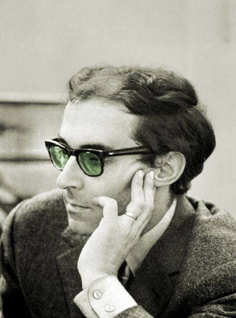 “To be or not to be. That’s not really a question.” ― Jean-Luc Godard Mean Jean, Cinema Party, Jean Seberg, Movie Directors, Jean Luc Godard, French Cinema, A Question, Smart People, Film Director