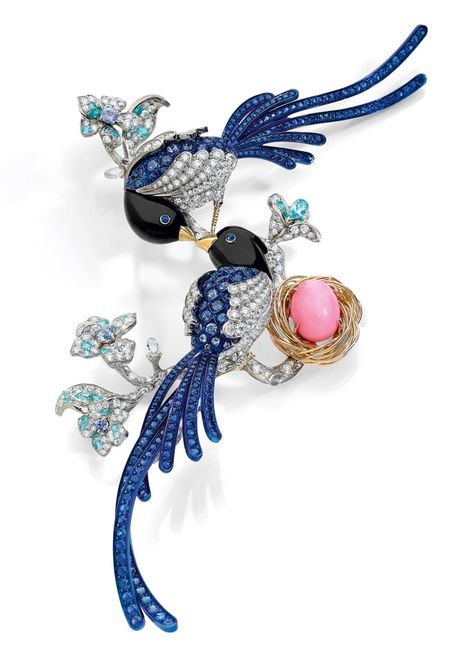 Anna Hu, Conch Pearl, Dancing Diamond, Sapphire And Diamond Earrings, Diamond Brooch, Bird Brooch, Bird Jewelry, Magpie, Animal Jewelry