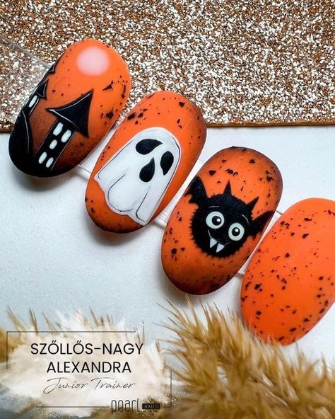 Nail Autumn 2022, Nail Design Autumn, Makeup Halloween Costumes, Nails Acrylic Halloween, Nail Design Christmas, Nail Designs Hot Pink, Halloween Nail Art Tutorial, Nail Halloween, Halloween Aesthetics