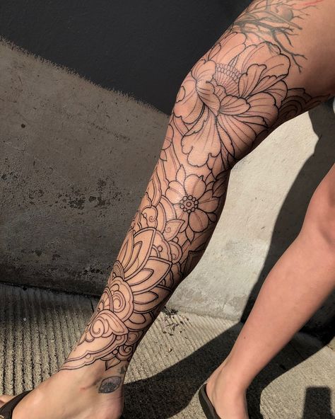 EPIC session with @laurajadetattoos at @offthemaptattoo NW today. Laid down some lines for my full leg coverup! Goodbye shittay waste factory tattoo 😂💪👋 hello flowers 🌺 Tattoo Calf, Map Tattoo, Full Leg Tattoos, Map Tattoos, Cat Tattoos, Floral Tattoo Sleeve, Tattoos Geometric, Tattoos Women, Leg Tattoos Women