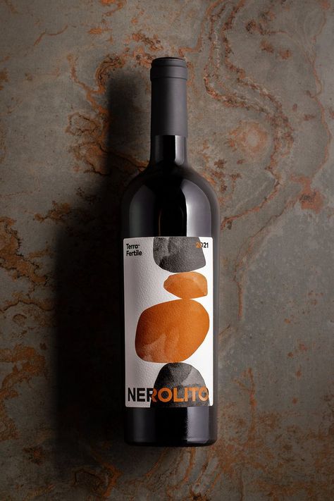 Wine Branding, Vine Bottle, Unique Wine Bottles, Organic Wine Label, Wine Bottle Label Design, Orange Wine, Wine Packaging Design, Wine Bottle Design, Wine Photography