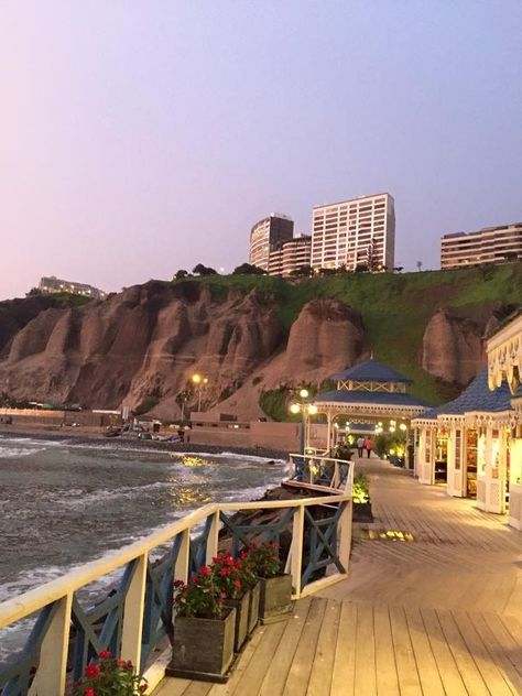 Miraflores Lima Peru, Peru Beaches, South American Countries, Peru Travel, Lima Peru, South America Travel, City Landscape, City Aesthetic, Travel Inspo