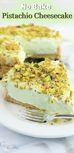 Easy Pistachio Dessert, No Bake Pistachio Cheesecake, Pistachio Cheesecake Recipe, Pistachio Macaron, Pistachio Cheesecake, Pistachio Dessert, Pistachio Recipes, Baked Cheesecake Recipe, Pistachio Cake