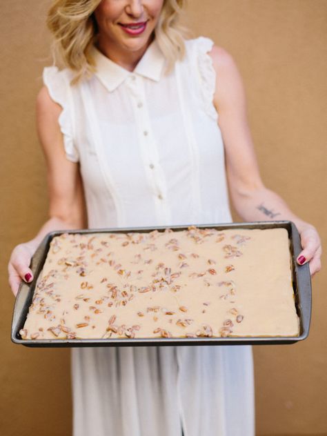 Texas Cake, Texas Sheet Cake Recipe, Pecan Frosting, Texas Sheet, Texas Sheet Cake, Recipe Cake, Sheet Cake Recipes, Jelly Roll Pan, Caramel Pecan