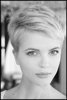 Haircuts 2014, Pixie Cut Styles, Cute Short Haircuts, Haircut Style, Cute Haircuts, Pixie Hair, Penteado Cabelo Curto, Short Pixie Haircuts, Pixie Haircuts