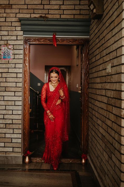 Nepali Wedding Saree, Nepali Saree, Nepali Outfit, Nepali Wedding Dress, Nepali Bride, Nepali Wedding, Marriage Photoshoot, Desi Vibes, Bengali Bridal Makeup