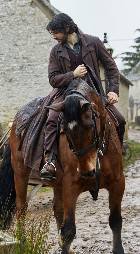 Current sexuality: long-haired, rain-soaked Colin Morgan, astride a horse, wearing a long duster coat. Nightrunner Series, Long Duster Coat, Hero Comic, Medieval Horse, Horse Movies, King Horse, Beautiful Neck, Figure Reference, Long Duster