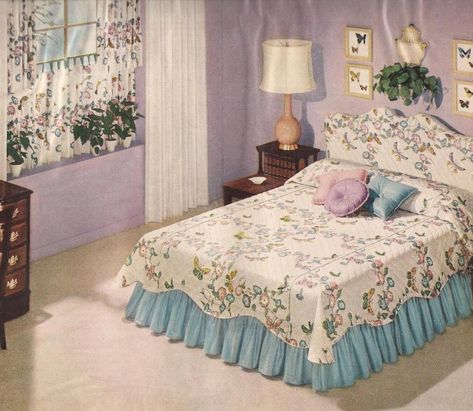 1950s Bedrooms, Mid Century Bedrooms 1950s Bedroom Decor, 1950s Bedroom, Modern Vintage Bedrooms, Retro Rooms, Vintage Bedroom Decor, Mid Century Bedroom, Retro Bedrooms, Vintage Bedroom, Bedroom Color Schemes