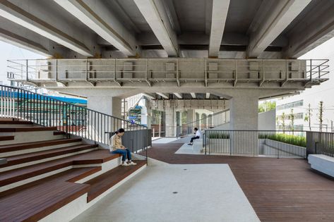 Gallery of Roof Square / HG-Architecture - 14 Highway Architecture, Urban Spaces Design, Landscape Architecture Diagram, Under Bridge, Urban Design Architecture, Urban Design Concept, Rooftop Design, Cafe Terrace, Roof Architecture