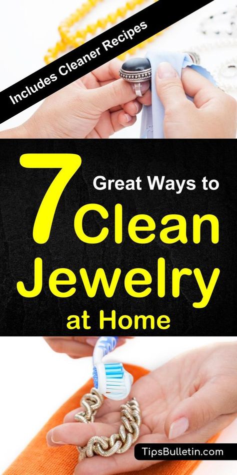 Clean Jewelry At Home, Diy Jewelry Cleaner, Emergency Hacks, Gold And Diamond Rings, Random Hacks, Jewelry Cleaner Diy, How To Clean Diamonds, Clean Jewelry, Baking Soda Vinegar