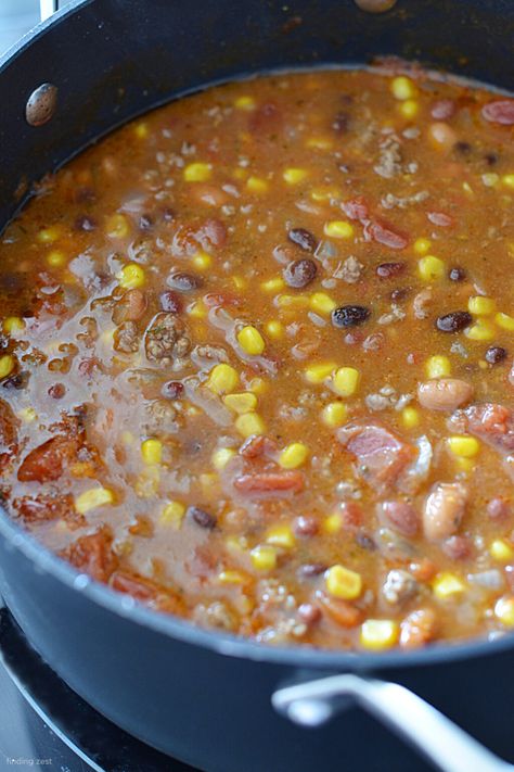 The best taco soup recipe with just 7 canned ingredients, ground beef, onion, taco seasoning and ranch dressing mix. 7 Can Taco Soup Recipe, 7 Can Taco Soup, Best Taco Soup Recipe, Can Taco Soup, Best Taco Soup, Can Soup Recipe, Taco Recipes Ground Beef, Ranch Seasoning Recipes, Taco Soup Recipe Easy