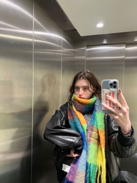 Big Scarves Outfit, Big Colorful Scarf, Scarf And Leather Jacket Outfit, Chunky Colorful Scarf, Leather Jacket Scarf Outfit, Big Chunky Scarf, Colorful Scarf Outfit Winter, Big Scarf Outfit Chunky Scarves, Colourful Scarf Outfit