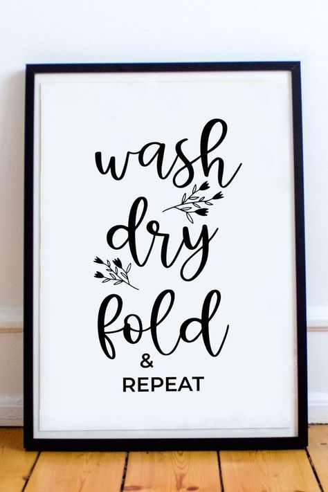 Laundry printable with flowers, wash dry fold repeat, Laundry Room Art, Laundry Room Sign, Laundry Room Decor, Laundry Printable. Download Laundry Doodle, Laundry Quotes, Wash Dry Fold Repeat, Botanical Bathroom, Kid Laundry, Laundry Room Sign, Laundry Room Art, Laundry Room Closet, Laundry Room Renovation