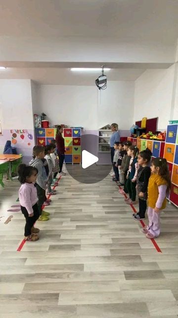 Dance Activity For Preschool, Preschool Apple Theme Activities, Preschool Movement Activities, Music Rhythm Activities, Music Games For Kids, Movement Preschool, Preschool Music Activities, Fun Activities For Preschoolers, Activity Games For Kids