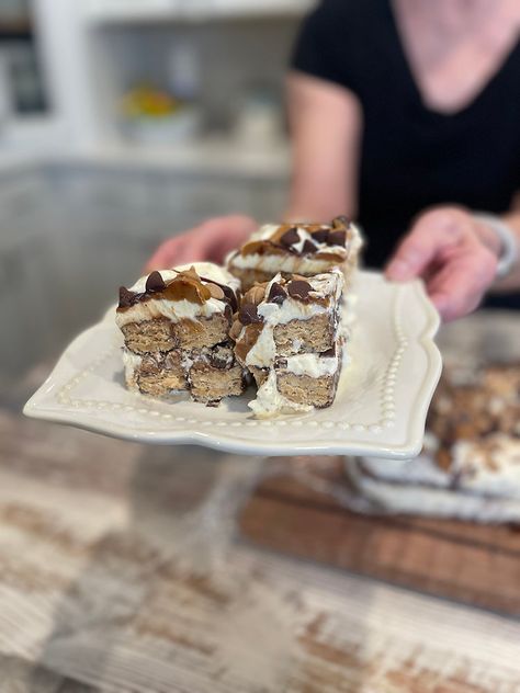 NUTTY BUDDY LASAGNA Buddy Bars, Nutty Buddy, Strawberry Cobbler, Icebox Cake, Cream Desserts, Ice Cream Desserts, Yummy Desserts, Peanut Butter Cookies, Frozen Desserts