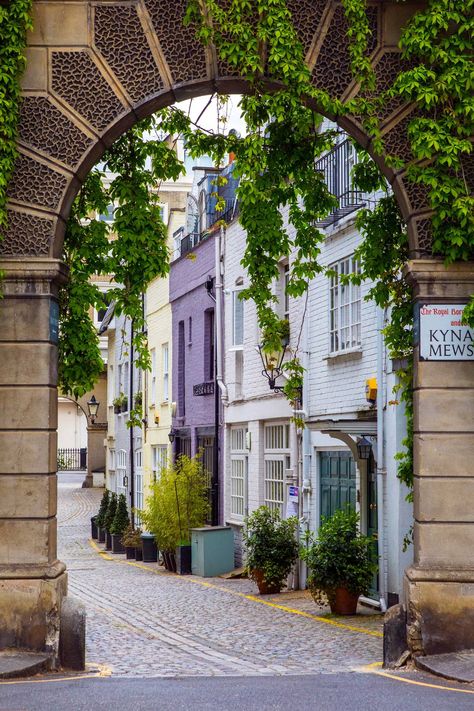 Kynance Mews, Eltham Palace, Places In London, Hayward Gallery, Walks In London, London Aesthetic, Stone Arch, London Places, Sky Garden