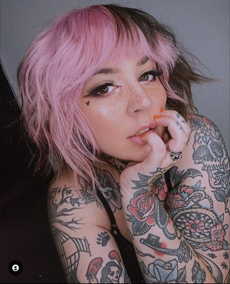 Photo - Google Photos Girrlscout Haircut, Hair Blocking, Longish Hair, Pravana Hair Color, Cosmetic Aesthetic, Hair Motivation, Amazing Hairstyles, Cute Hair Colors, Hair Aesthetic