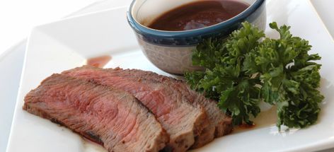 Grilled Tri-Tip with Cabernet BBQ Sauce #steak Sauce For Tri Tip, Oven Roasted Tri Tip, London Broil Steak, Grilled London Broil, Cooking London Broil, Beef Tri Tip, Broiled Steak, London Broil Recipes, Top Round Steak