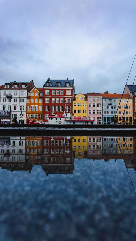 Denmark Wallpaper, Copenhagen Wallpaper, Wallpapers For Phone, Mobile Screensaver, Water Images, Water Reflection, Background Hd Wallpaper, Hd Wallpaper Iphone, Free Textures