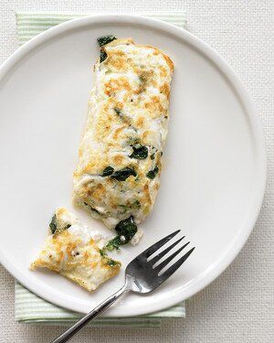 Chad Robertson, Spinach And Cottage Cheese, Tartine Bread, Egg White Omelette, Egg White Recipes, Cottage Cheese Recipes, Stale Bread, Paleo Lunch, Spinach And Cheese