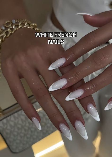 French Tip With White Base, White French Tip With Design, V French Tip, Fresh Nail Art, White French Nails, Fresh Nail, White French Tip, Nail Art Techniques, French Tips