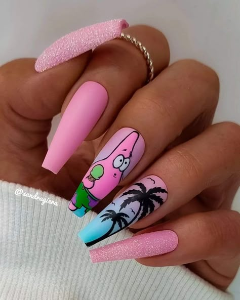 Spongebob Nail Art, Beach Nail Ideas, Acrylic Nails For Summer, Spongebob Nails, Summer Beach Nails, 2022 Summer Nails, Cute Nails Designs, Cartoon Nail Designs, Classy Nail Art Ideas