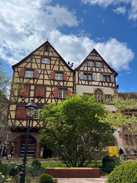 cute houses aesthetic colmar france french girl Colmar France Howls Moving Castle, Cute Houses Aesthetic, Howl's Moving Castle Movie, Houses Aesthetic, Castle Movie, Cute Houses, Colmar France, Howls Moving, Cute House