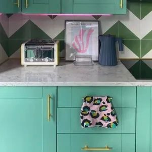 Photo of color Farrow and Ball 214 Arsenic Arsenic Farrow And Ball, Farrow And Ball Paint Colors, Green Farrow And Ball, Farrow And Ball Kitchen, Mint Kitchen, Contemporary Kitchen Cabinets, Kids Rocking Chair, Paint Color Inspiration, Farrow And Ball Paint