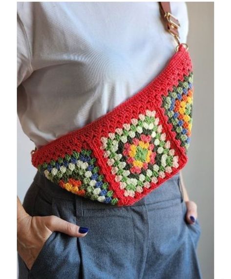 Crochet Festival Bag, Crochet Chest Bag, Knitted Phone Bag, Hands Crocheting, Crochet Small Things, Crochet Patchwork Bag, Crochet Waist Bag, Crochet Belt Bag, Boho Crochet Bag