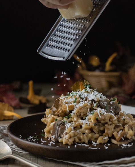 Autumnal Mushroom Risotto - Photo by © Reka Csulak Three Pod Studio Type Of Mushrooms, Best Risotto, Risotto Dishes, Mushroom Risotto Recipes, Risotto Recipe, Mushroom Hunting, Mushroom Risotto, Food Photography Tips, Risotto Recipes