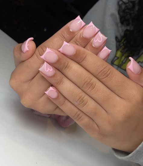 Summer Nail Square, Short Acrylic Nails Designs Pink, Square Nail Designs Summer, Cute Baddie Nails Short, Light Pink French Tip Nails, Square Nails Summer, Plain Acrylic Nails, Really Short Nails, Acrylic Nails Yellow