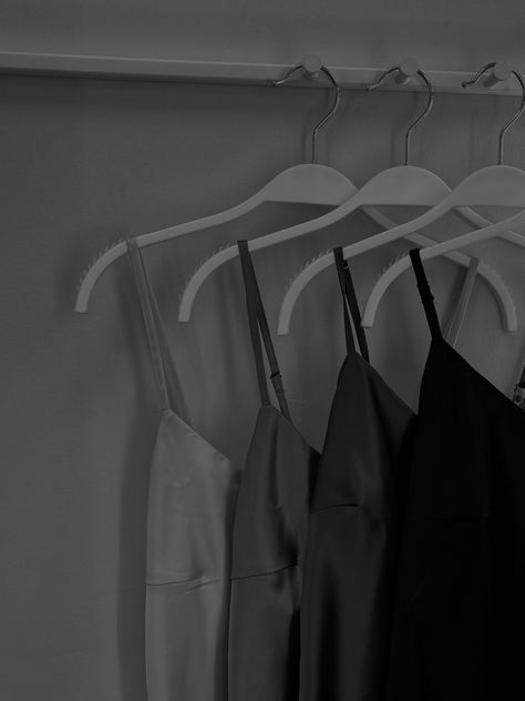 Black And White Wellness Aesthetic, Fashion Black And White Aesthetic, Model Astethic, Black And White Fashion Aesthetic, Fashion Astethic, White Aesthetic Dress, K 12 Aesthetic, Blanco Aesthetic, Fashion Designer Aesthetics