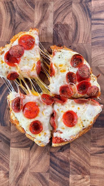 Grilled Cheese Pepperoni Sandwich, Pepperoni Pizza Grilled Cheese Sandwich, Grilled Cheese Pepperoni Pizza, Grilled Cheese Pizza Sandwich, Pepperoni Pizza Grilled Cheese, Pepperoni Grilled Cheese, Pepperoni Cups, Pepperoni Sandwich, Pepperoni Pizza Recipe