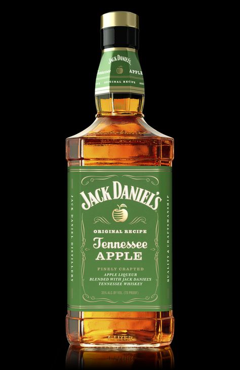 Jack Daniels Drinks, Whisky Jack Daniels, Expensive Whiskey, Whisky Jack, Flavored Alcohol, Apple Whiskey, Jack Daniel's Tennessee Whiskey, Flavored Rum, Pretty Alcoholic Drinks